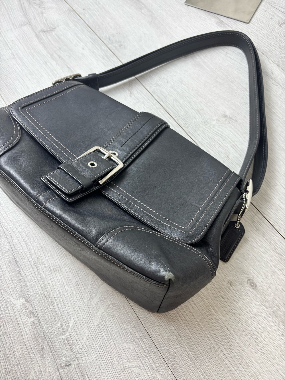 Coach Hampton Black Leather Buckle Flap Shoulder Bag Contrast Stitch Purse - Picture 5 of 14